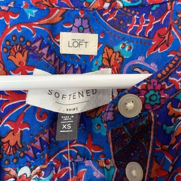 NWT New Loft Blue Floral Softened Shirt Size XS - Picture 8 of 12